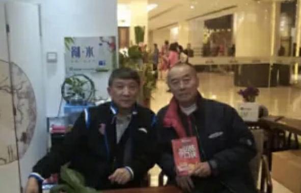 与中国篮坛宿将宫鲁鸣