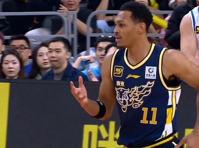 徐杰13+11广东送宁波6连败 贝兹利归来17分9板5帽