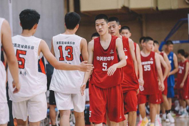 为梦想腾飞 2024北京市青少年篮球俱乐部联赛落幕