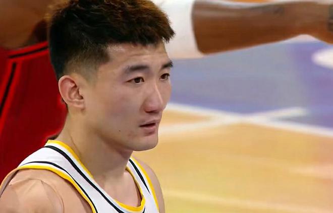 广厦客胜北京豪取10连胜 孙铭徽16+8胡金秋27分