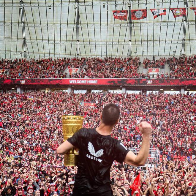 ??阿隆索社媒告別藥廠：生活過，熱愛過，永遠的勒沃庫森