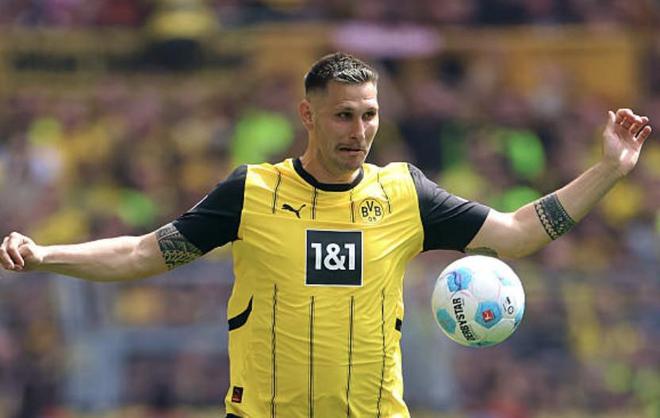 圖片報：盡管有來自米蘭的興趣，但聚勒將繼續留在多特