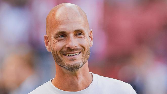 沃爾夫斯堡官方：保羅·西蒙尼斯下賽季將執(zhí)教球隊(duì)，合同至2027年