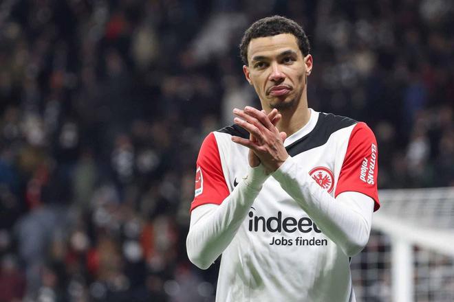 記者：曼聯要加速追埃基蒂克，但法蘭克福得降低8000萬鎊要價