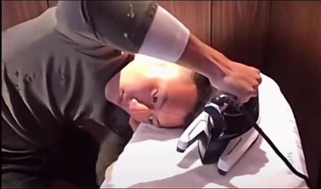 謝霆鋒給自己燙頭,原來男神都是這樣打理頭發(fā)的! !
