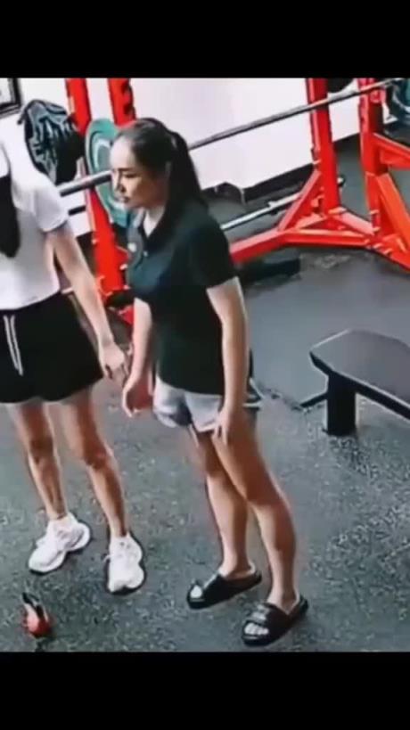 健身房女生熱褲拉絲，直接拿火燒 不料出了事故！