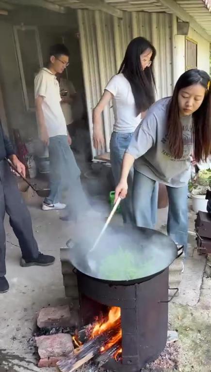 五一回家就做了一道“硬菜”