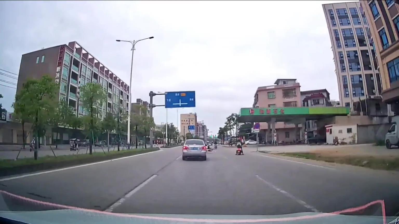 真的是，心脏病都要吓出来了！
