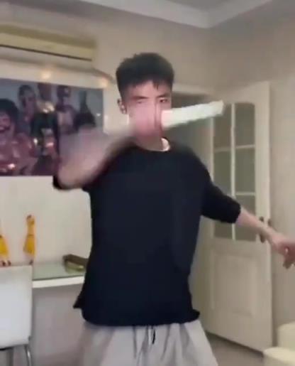 你的脸已经告诉我们你的熟练度了