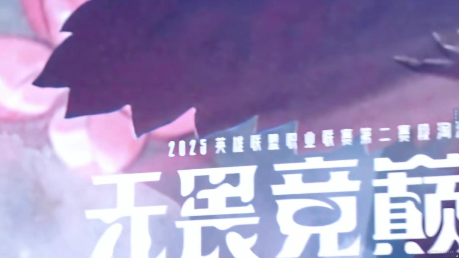 今日互動女主持泱泱：淺色系連衣短裙，誰看了不迷糊~