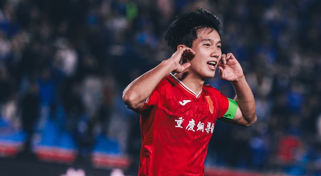 领跑射手榜的向余望，他的实力距离国足还很远