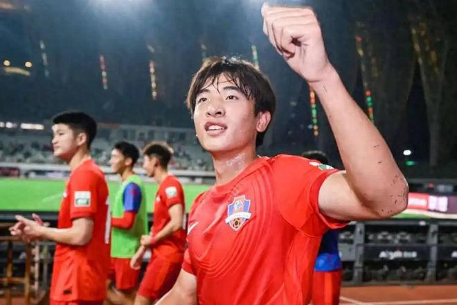 17岁国足小将赴欧洲试训：争取留下来