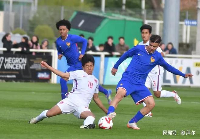 U16國足大逆轉！三戰不敗晉級，謝晉世界波，2天后將爭季軍