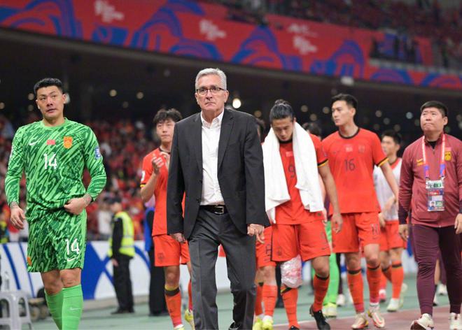 國足18強賽對手FIFA排名情況：中國下降4位最多，印尼沙特均上升