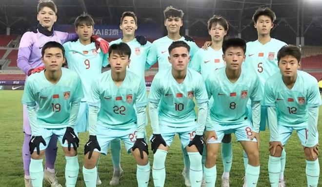 U17亞洲杯開打！日籍主帥面臨機(jī)會與挑戰(zhàn)，三戰(zhàn)沙特機(jī)會再遇宿敵
