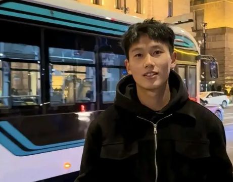 国足未来希望！向余望：外援能做的事情，中国球员也能做到！