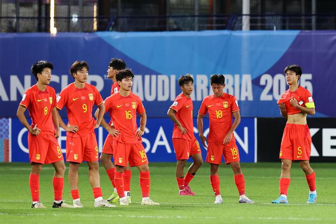 1-2！国少2连败无缘世少赛，国足三线接连惨败，3天后挽尊之战