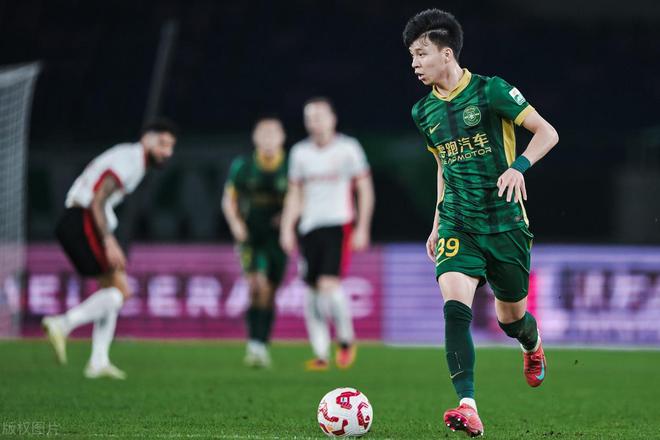 18歲國腳前鋒崛起！近5輪打進(jìn)5球，中超射手榜排第2，未來可期