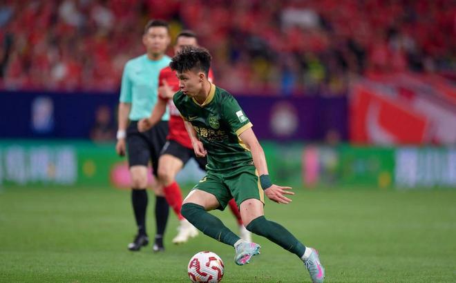 登陸歐洲？18歲小將領(lǐng)跑射手榜，引德甲球隊(duì)關(guān)注，球迷：國足希望