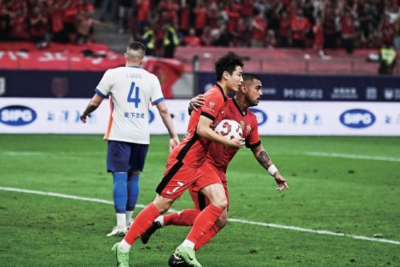 滬媒：武磊帶傷斬獲賽季首球，膝蓋傷情反復仍大概率入選國足