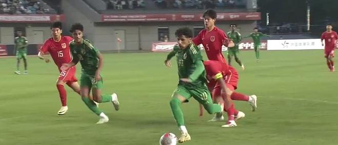 1-0！国足U16踢出“美丽足球”，半场碾压沙特U16，鲁能小将建功