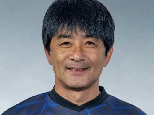 U16國青5:2戰(zhàn)勝袋鼠奪得四國賽冠軍，浮嶋敏配得上更多信任
