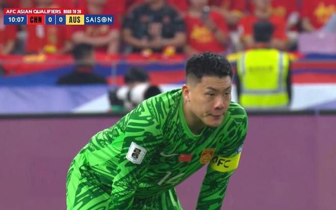 国足vs印尼，首发11人浮现：王大雷压阵，王上源后腰，王钰栋冲锋