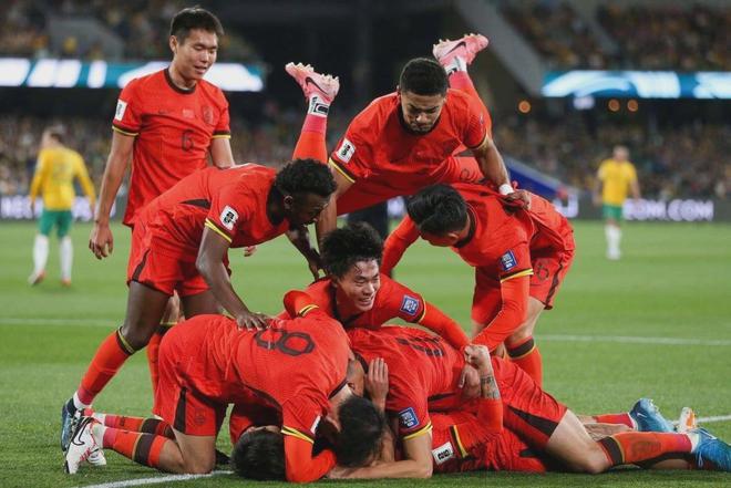 馬德興評價菱形中場：更加有利于進攻，效果怎么樣比賽再看