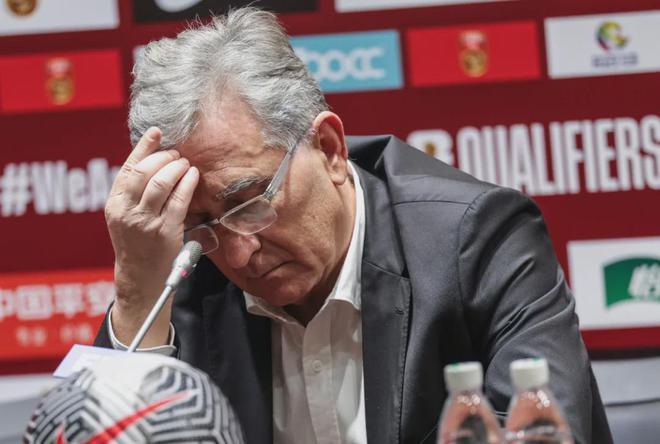 伊萬下課！中超3大替補被他安排進首發，2人聯手送點，坑慘國足