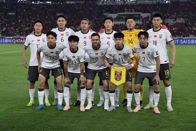 杨泽翔送点！国足0-1陷绝境：若比分保持不变 将彻底无缘世界杯