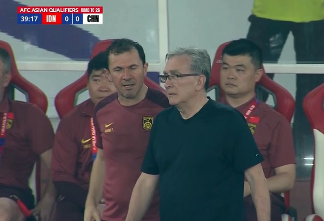 國足3大罪人水落石出！告別世界杯罪魁禍首伊萬，3大主力隨后背鍋