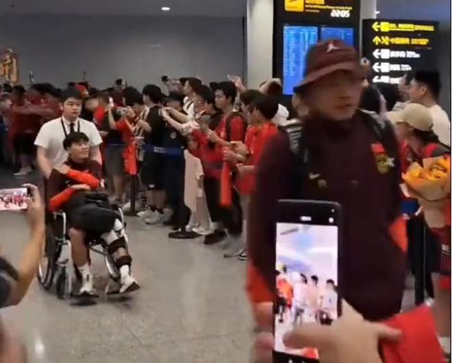 国足5虎缺战荣誉战，伊万宁招侯永永也不招老蒯，杨明洋机会来了