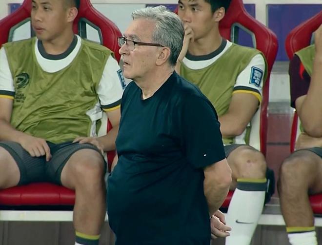 馬德興談伊萬：菱形中場消耗了國足戰(zhàn)斗力，臨場指揮失誤多