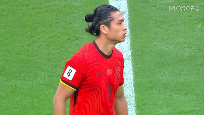 1-0！国足18强赛结束终于摆脱垫底，伊万最后一场仍昏招不断