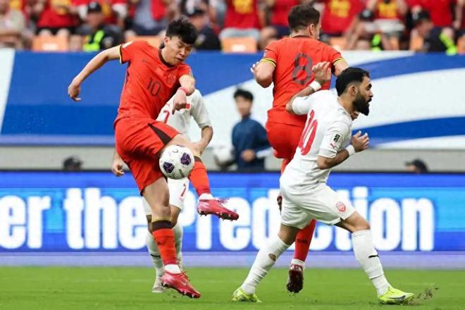 1-0，6-0！國足虧大了：世預賽這兩場太可惜，否則將進附加賽！