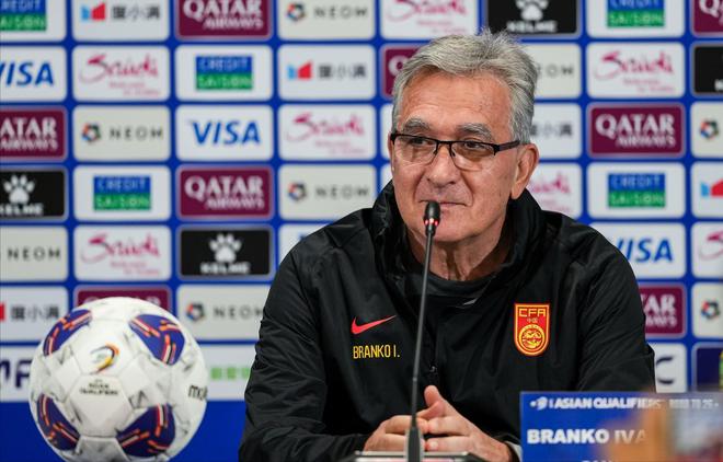 伊萬不辭職，足協(xié)準備架空他，扶安東尼奧上位，不花錢還完成換帥