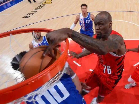 断腿手术5次之后,他打进了NBA