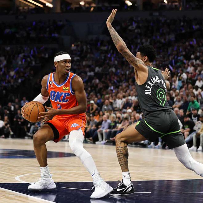 NBA名字最长的两兄弟,约好了在<a href=/tag/440.html target=_blank class=infotextkey>西决</a>砍头