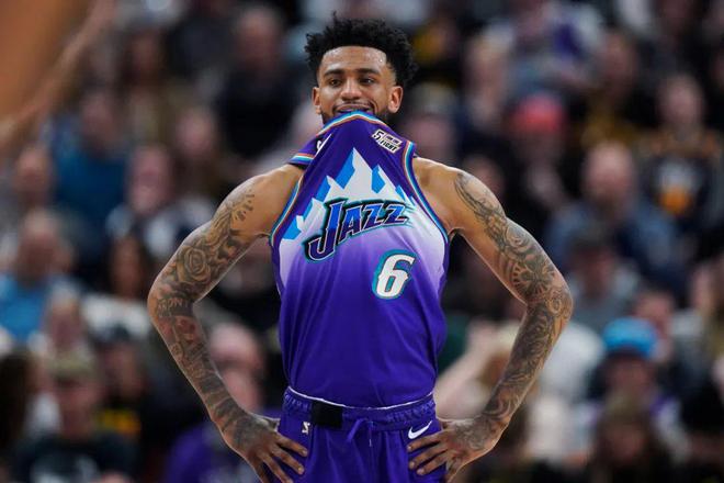 NBA名字最长的两兄弟,约好了在<a href=/tag/440.html target=_blank class=infotextkey>西决</a>砍头