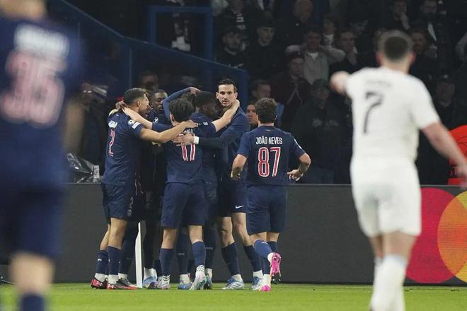 3-1，欧冠逆转翻盘！狂揽7连胜，法甲霸主掀翻英超球队