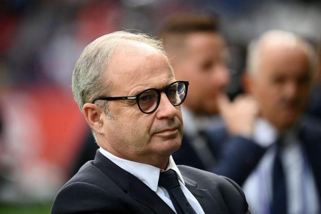 法媒：坎波斯尚未與大巴黎達成續約，引起多家英超豪門的關注