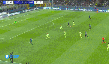 關鍵防守！姆希塔良橫傳勞塔羅，被庫巴西破壞