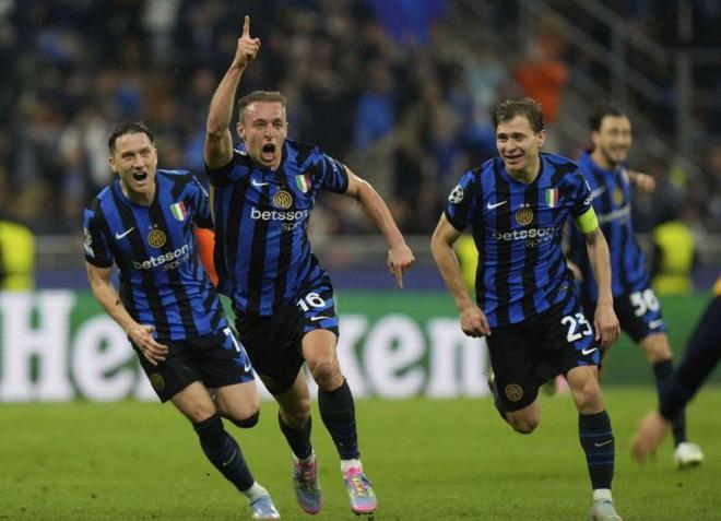 7-6！7萬人見證歐冠逆天大戲：國米99分鐘絕殺 巴薩倒下無緣4冠王