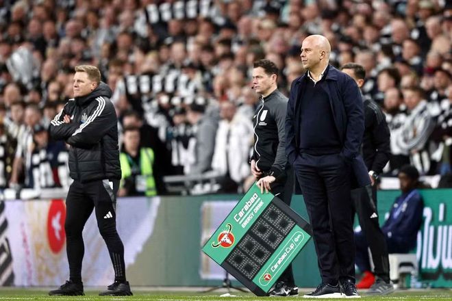 英超年度最佳教練候選盤點：五位名帥誰將問鼎殊榮？