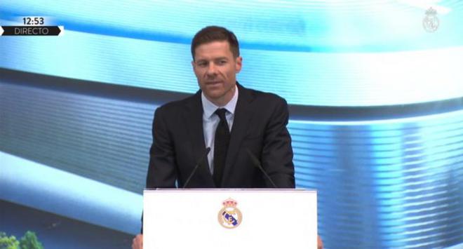 哈維-阿隆索就職演講：安帥對我影響深遠 堅信我們能取得重要成就