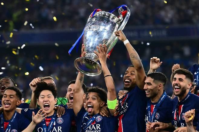 本賽季歐洲主流聯賽日韓球員冠軍一覽：歐聯、歐冠在列，李剛仁三冠王