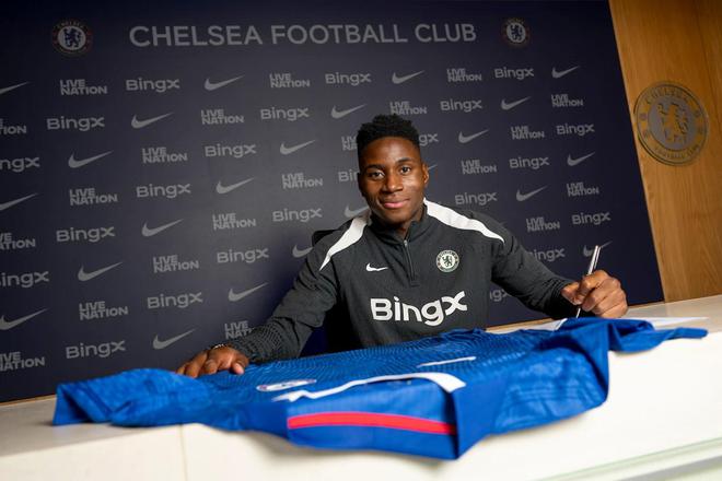 埃蘇戈：想為切爾西贏得英超和歐冠，成為球隊歷史的一部分