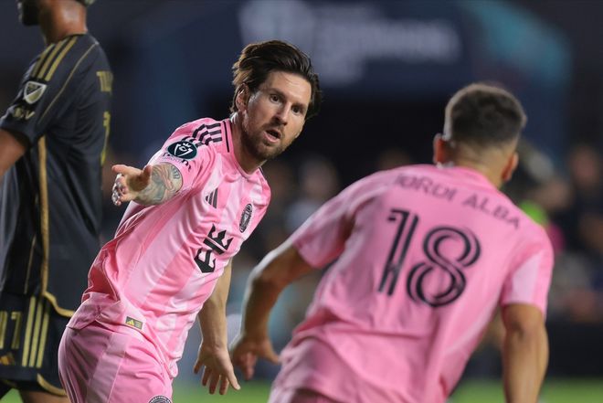 刺激夜！梅西险轰世界波，巴萨4-3，曼城2-0，拜仁4-0，马竞0-1