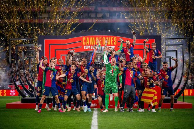 3-2，绝杀！冠军诞生！巴萨夺冠！三杀皇马，大概率四大皆空