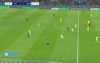 比塞克致命被斷！巴薩反擊傳中，費(fèi)蘭后點(diǎn)直接倒地沒趕上